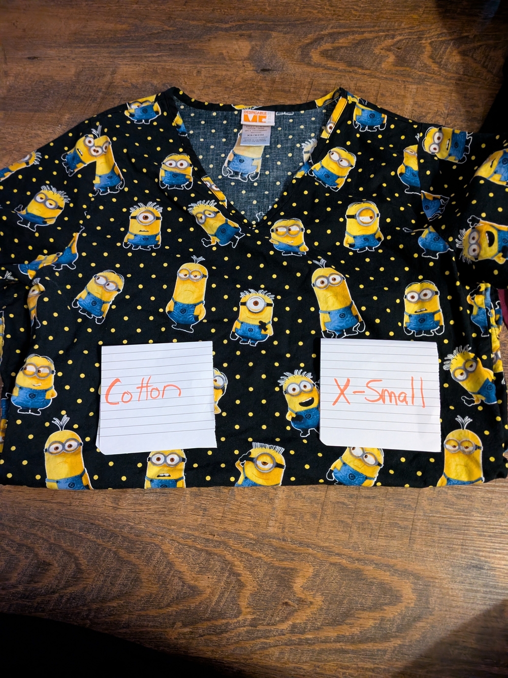 XS Minions Black & Yellow Scrub Top